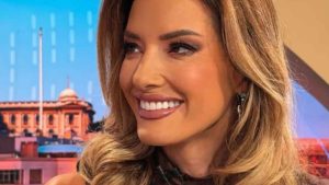 Gdje je nestala Jovana Joksimović? Danima je nema pred kamerama, a njeno odsustvo pokrenulo je brojn...